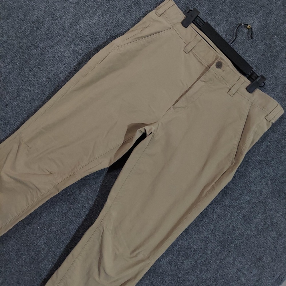 Eddie Bauer Pants Mens 36x32 (Fits 36x31) Khaki Stretch Chino Nylon Blend Travel